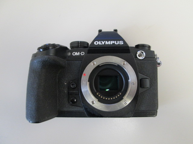 Olympus E-M1 Black - Defective